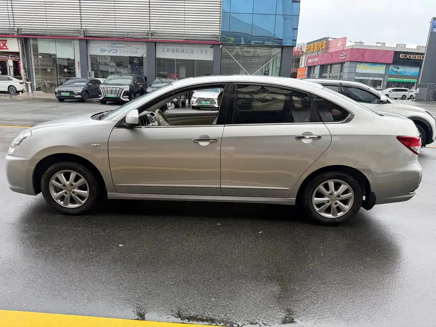 Nissan Sylphy 2019 Classic 1.6XE+ CVT Intelligent Leading Edition — миниатюра 8