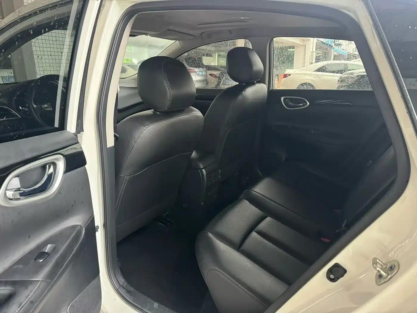 Nissan Sylphy 2024 Facelift Classic 1.6XL CVT Luxury Edition — миниатюра 4