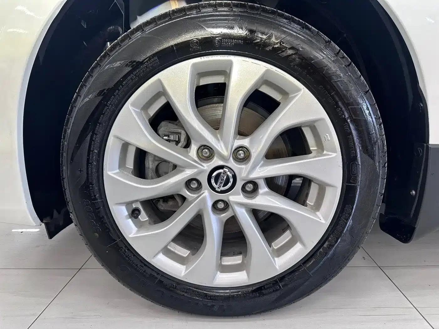 Nissan Sylphy 2019 1.6XV CVT Smart Connect Supreme Edition (China VI Emission Standard) — миниатюра 11