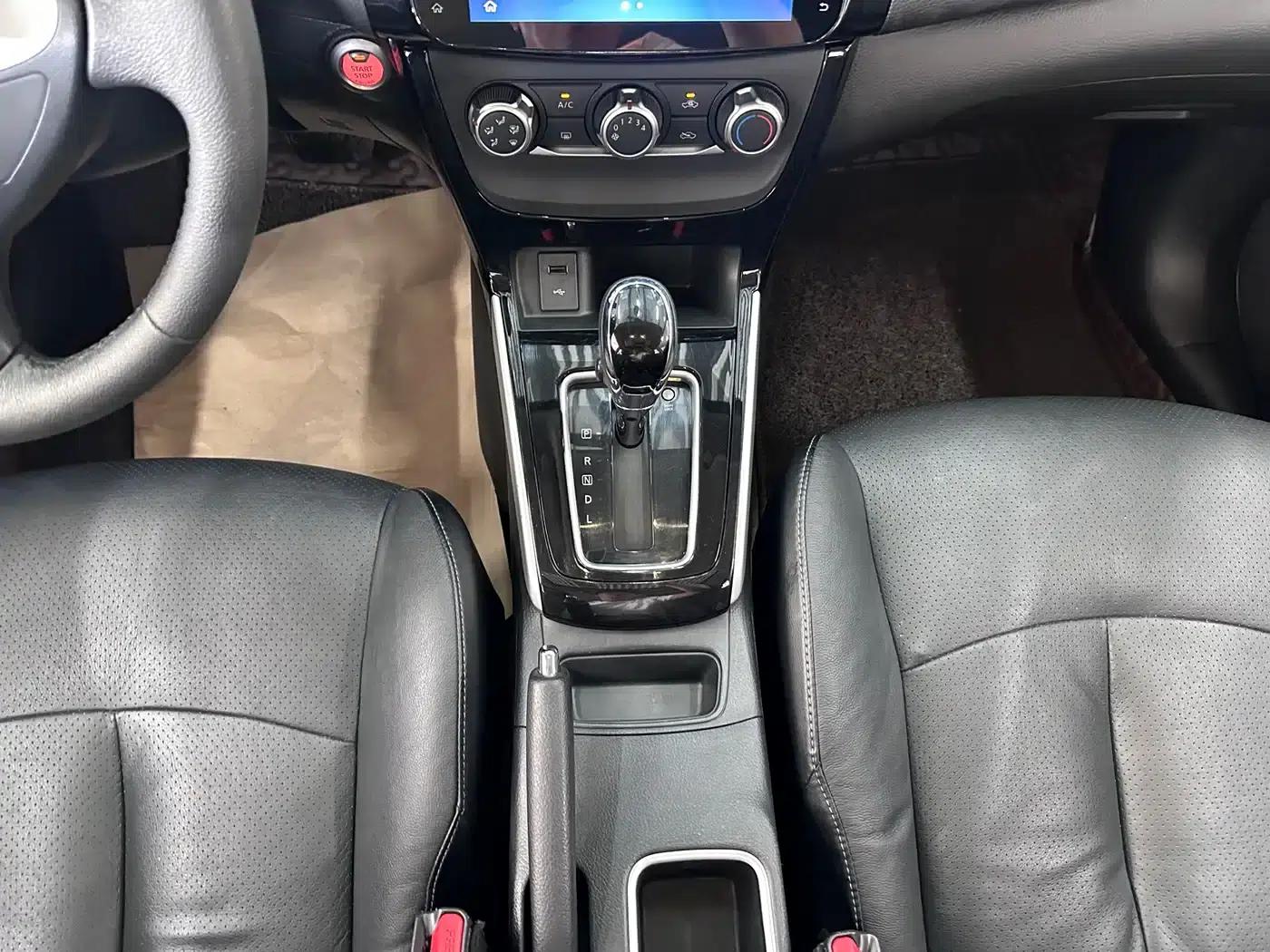 Nissan Sylphy 2019 1.6XV CVT Smart Connect Supreme Edition (China VI Emission Standard) — миниатюра 13