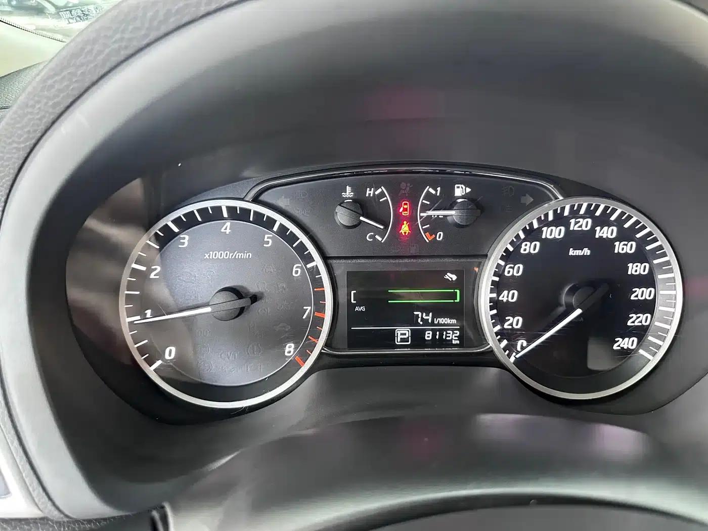 Nissan Sylphy 2019 1.6XV CVT Smart Connect Supreme Edition (China VI Emission Standard) — миниатюра 9