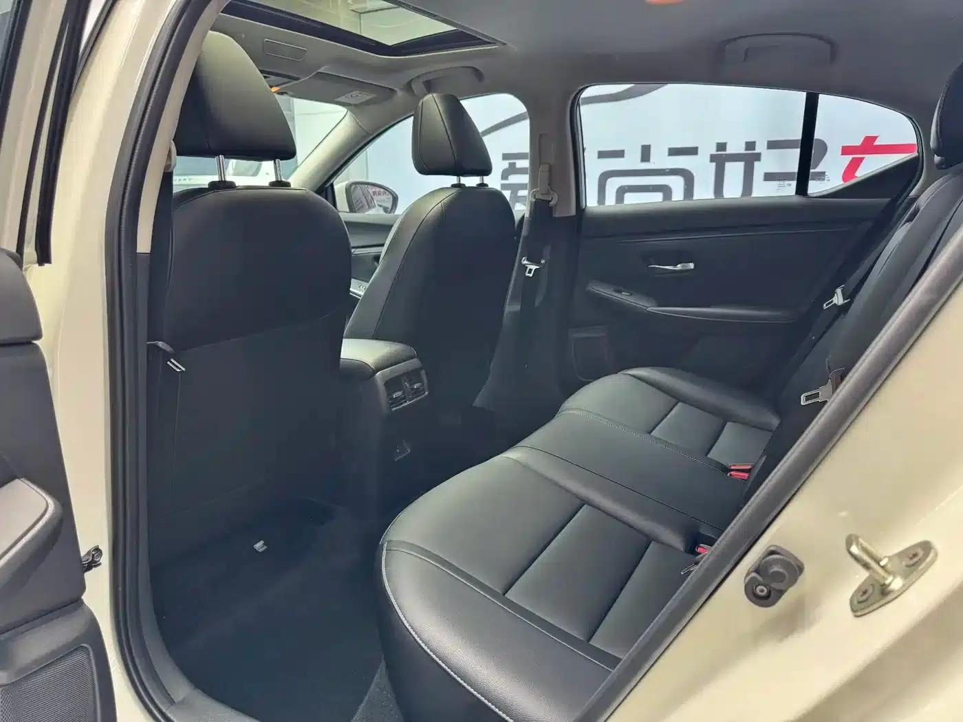 Nissan Sylphy 2022 Electric Drive Version e-POWER Smart Connectivity PLUS — миниатюра 12