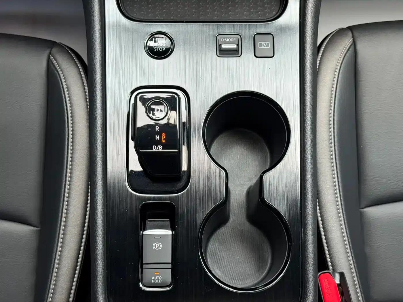 Nissan Sylphy 2022 Electric Drive Version e-POWER Smart Connectivity PLUS — миниатюра 15