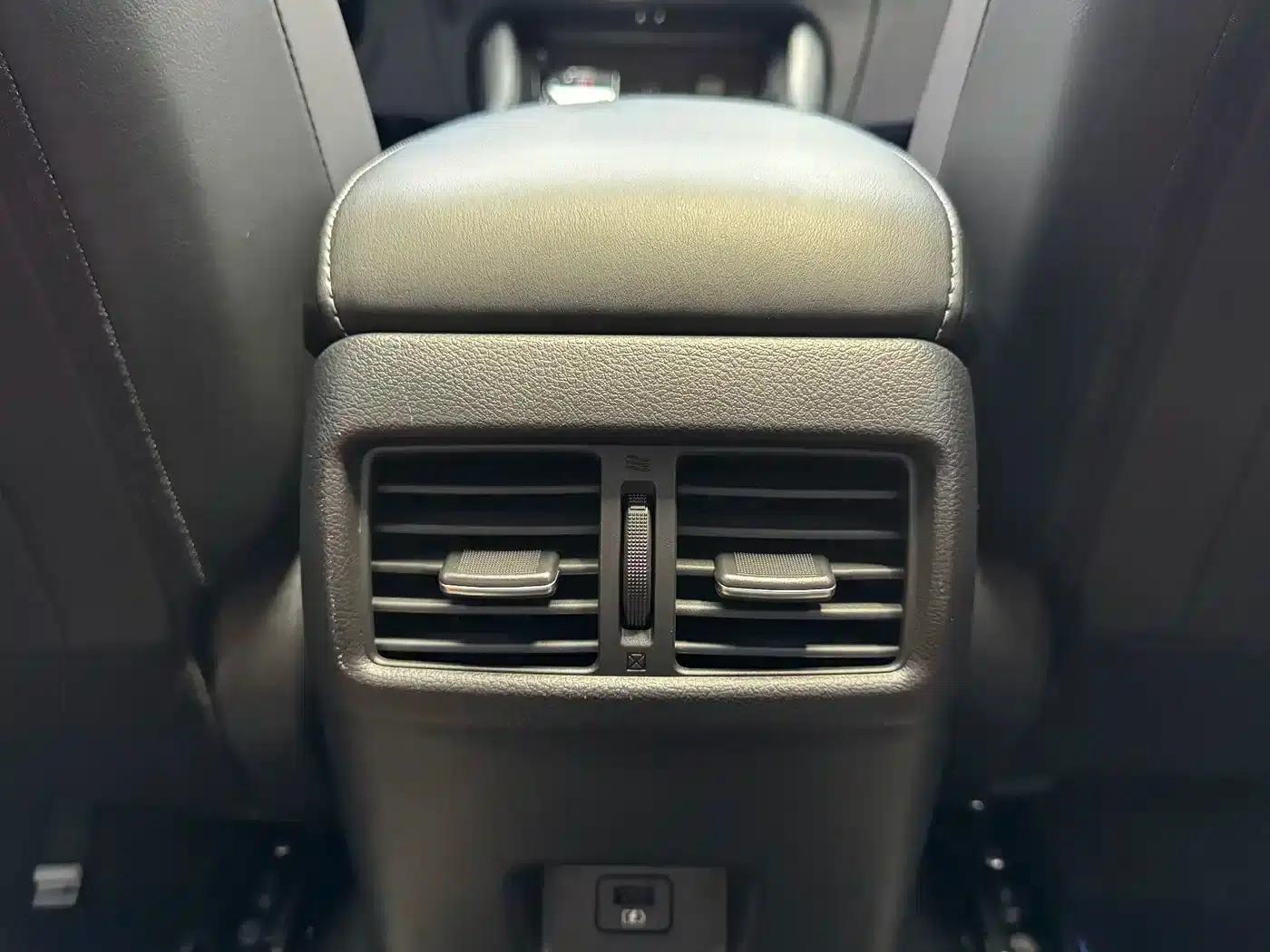 Nissan Sylphy 2022 Electric Drive Version e-POWER Smart Connectivity PLUS — миниатюра 16