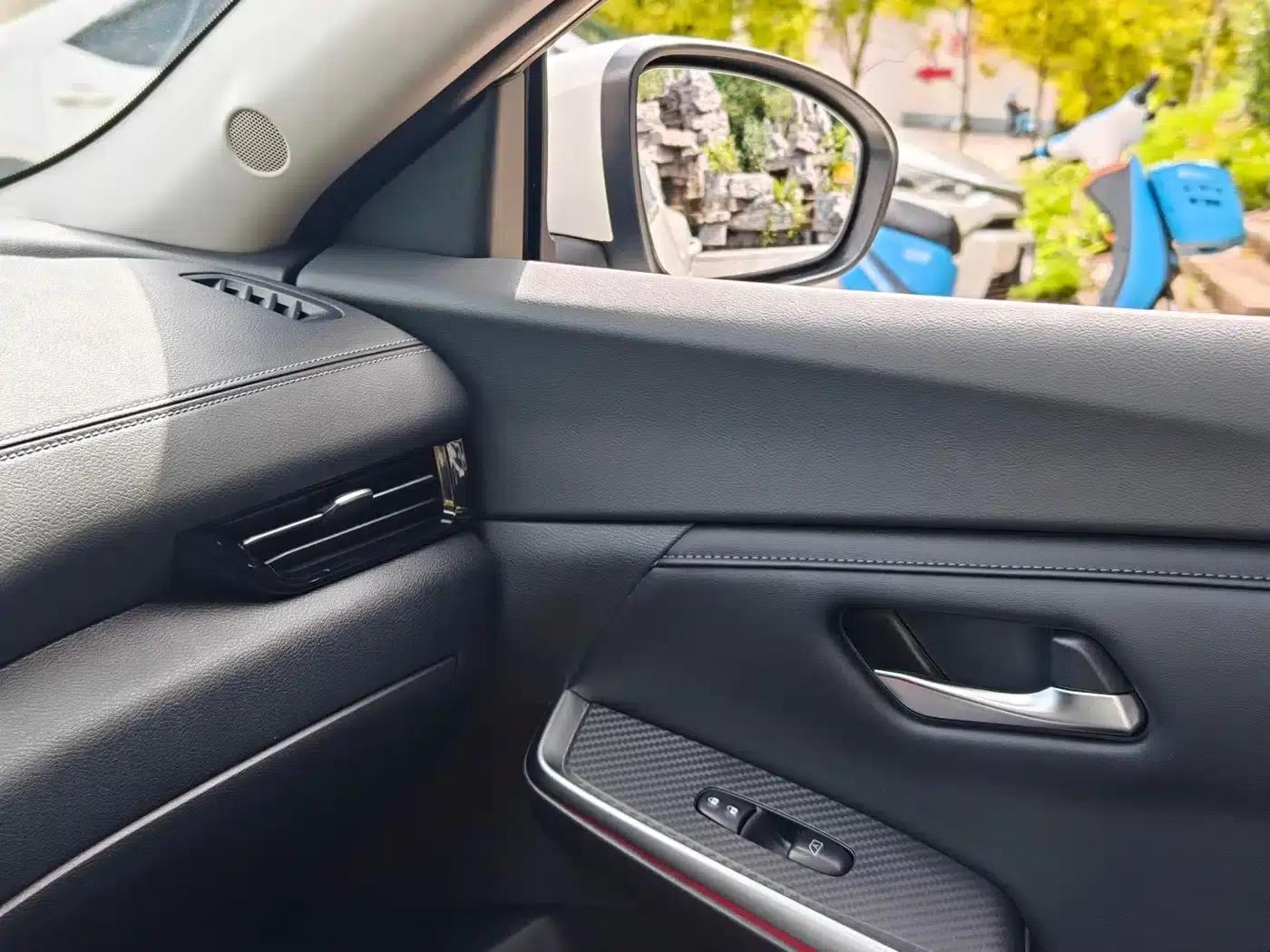 Nissan Sylphy 2022 1.6XE CVT Comfort Edition — миниатюра 26