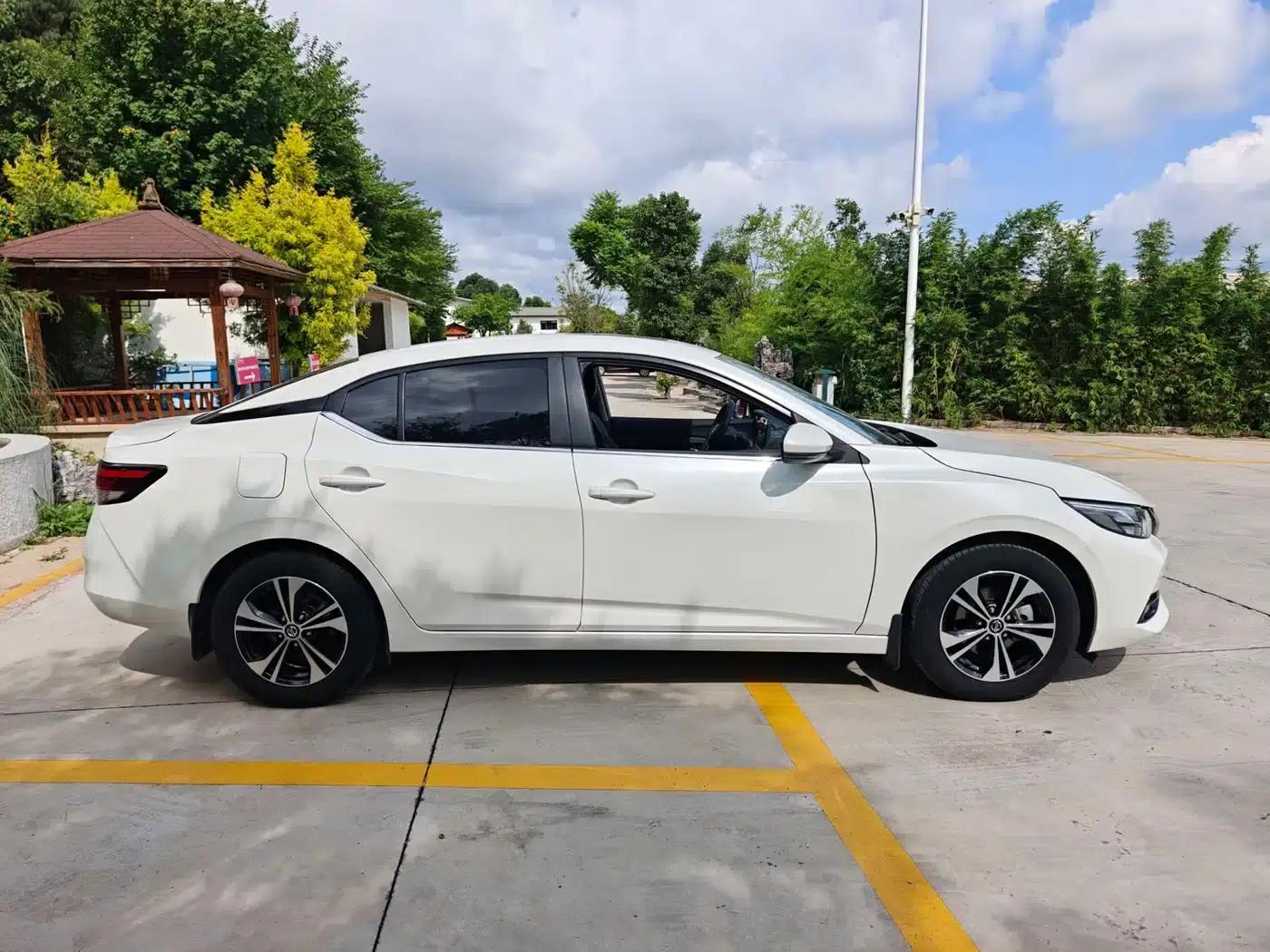 Nissan Sylphy 2022 1.6XE CVT Comfort Edition — миниатюра 4