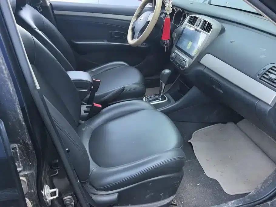 Nissan Sylphy 2018 Classic 1.6XE+ CVT Leading Edition — миниатюра 8