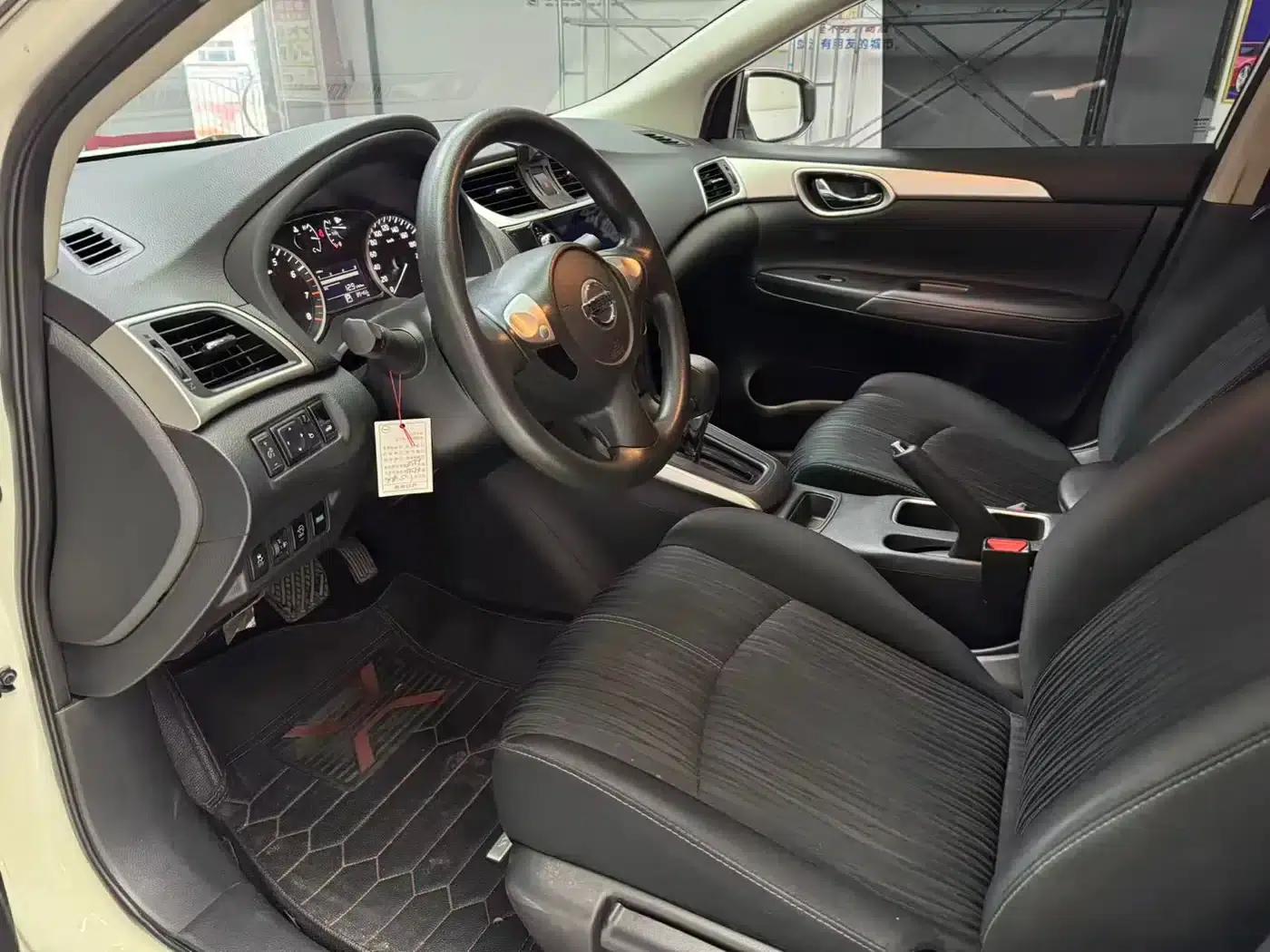 Nissan Sylphy 2024 Classic 1.6XE CVT Comfort Edition — миниатюра 4
