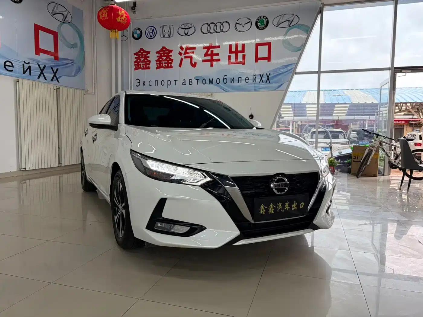 Nissan Sylphy 2022 1.6L XL CVT Enjoy Edition — миниатюра 3