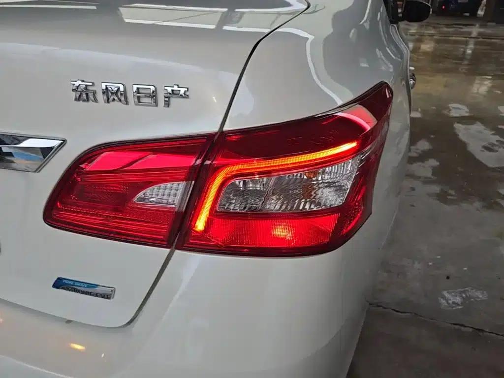Nissan Sylphy 2019 1.6XV CVT Smart Connect Premium Edition (China VI Emission Standard) — миниатюра 8