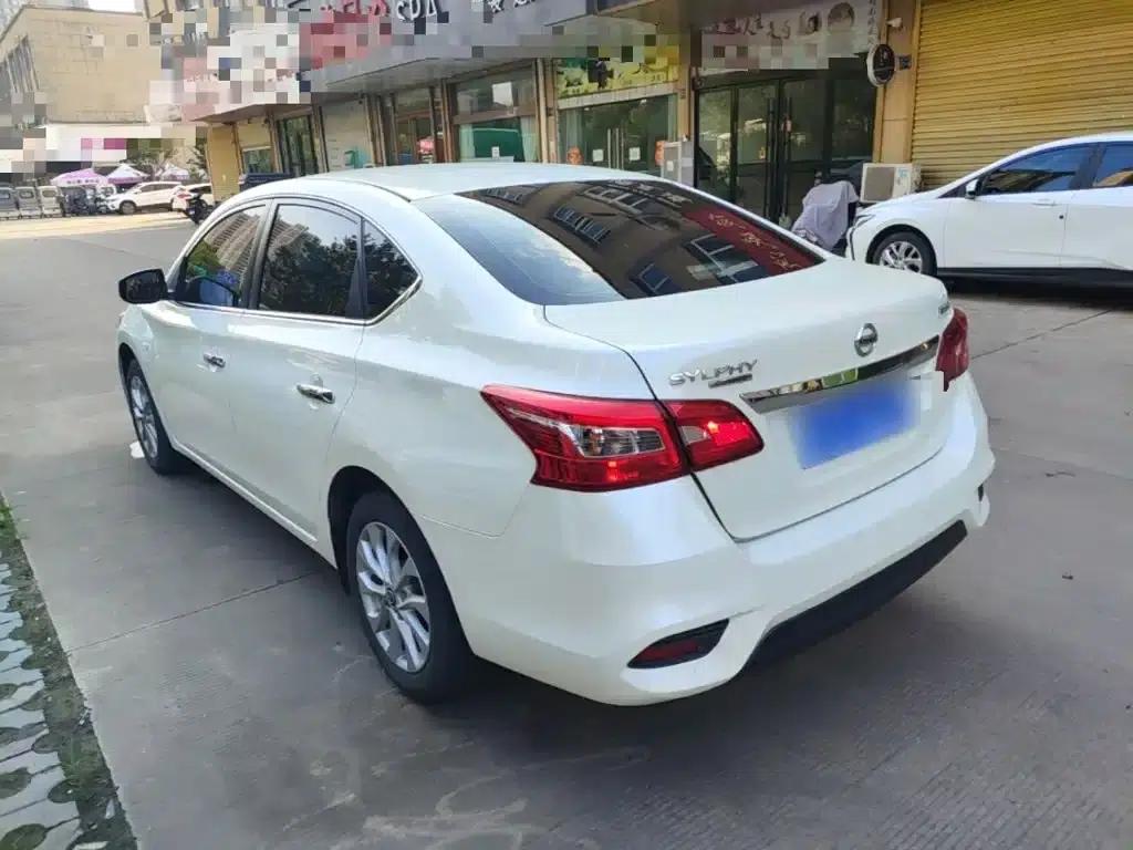 Nissan Sylphy 2024 Classic 1.6XL CVT Luxury Edition — миниатюра 5