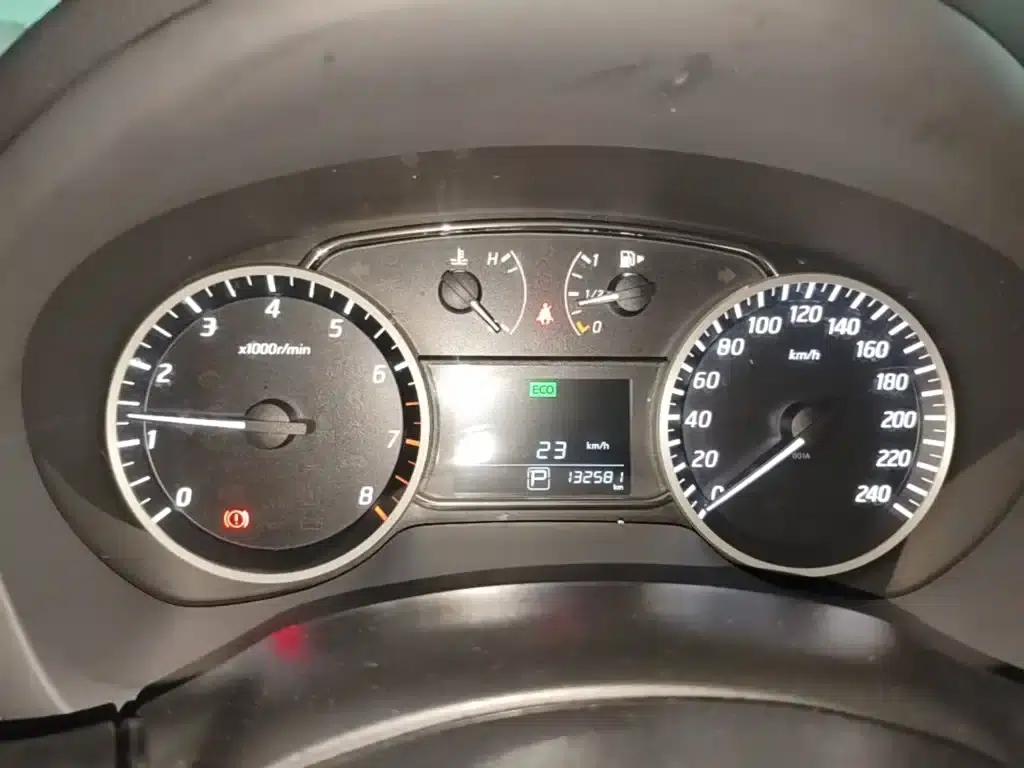 Nissan Sylphy 2019 1.6XV CVT Smart Connect Premium Edition (China VI Emission Standard) — миниатюра 12