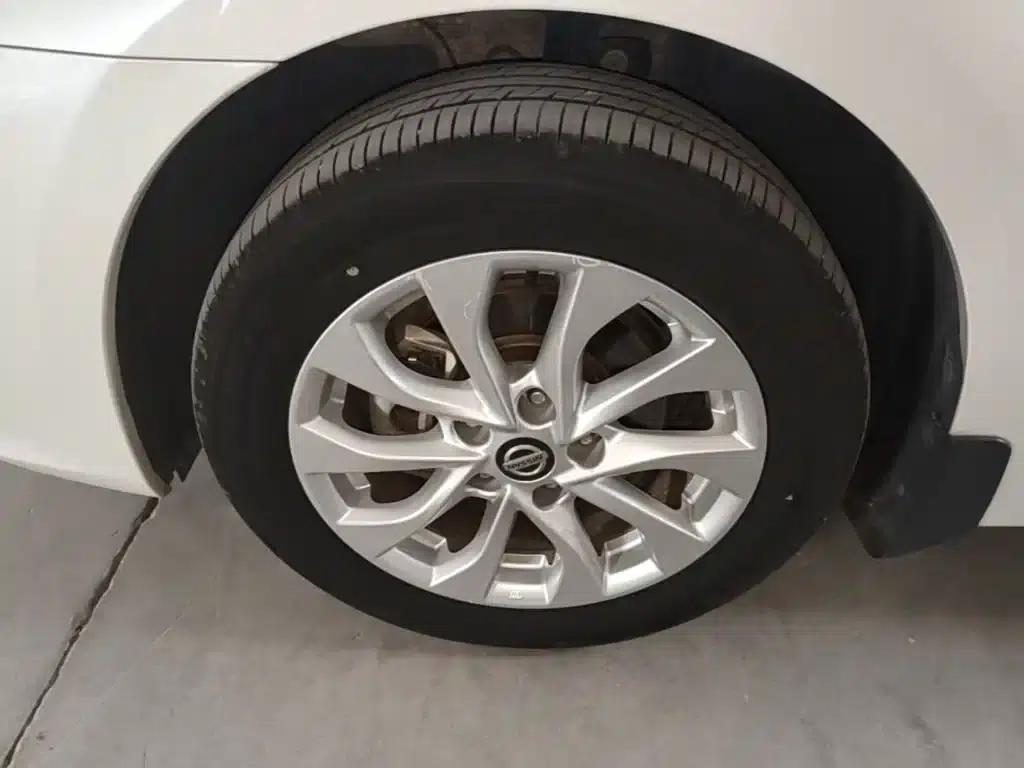 Nissan Sylphy 2019 1.6XV CVT Smart Connect Premium Edition (China VI Emission Standard) — миниатюра 23