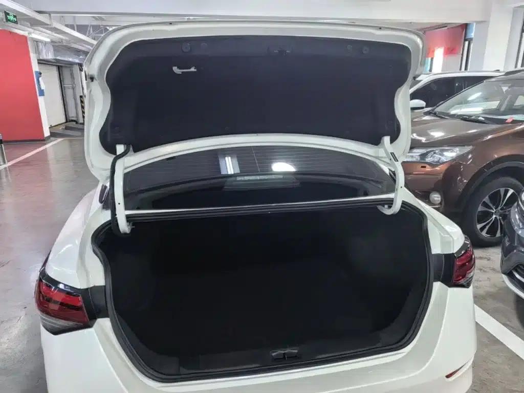 Nissan Sylphy 2022 1.6L XL CVT Enjoy Edition — миниатюра 19