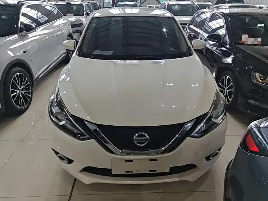 Nissan Sylphy 2021 Classic 1.6XL CVT Luxury Edition — миниатюра 3
