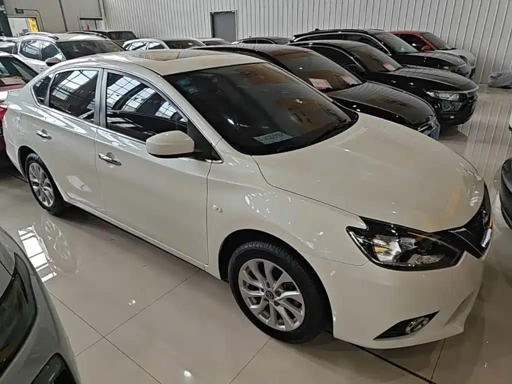 Nissan Sylphy 2021 Classic 1.6XL CVT Luxury Edition — миниатюра 4