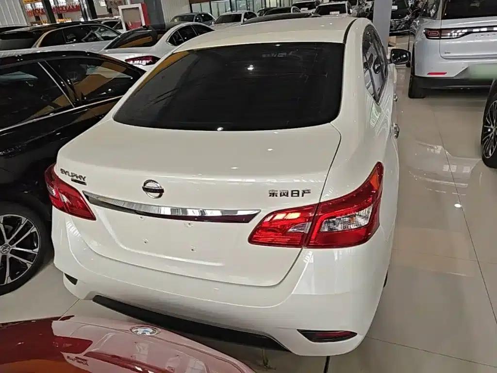 Nissan Sylphy 2021 Classic 1.6XL CVT Luxury Edition — миниатюра 6
