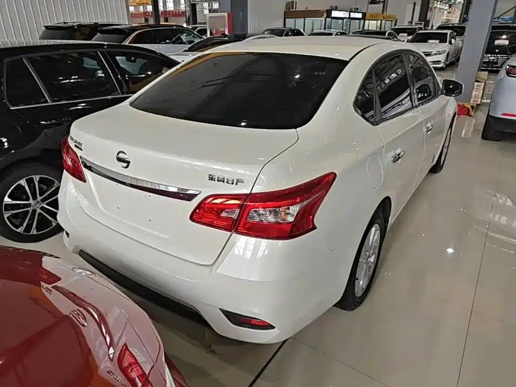 Nissan Sylphy 2021 Classic 1.6XL CVT Luxury Edition — миниатюра 7