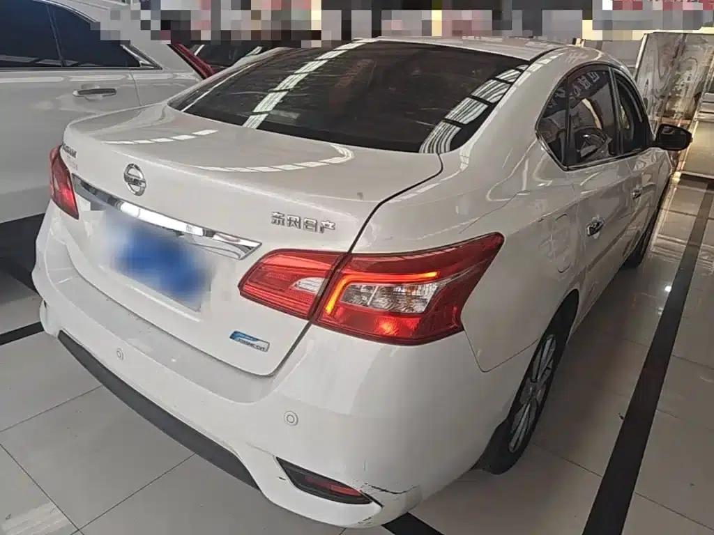 Nissan Sylphy 2016 1.6XL CVT Luxury Edition — миниатюра 7