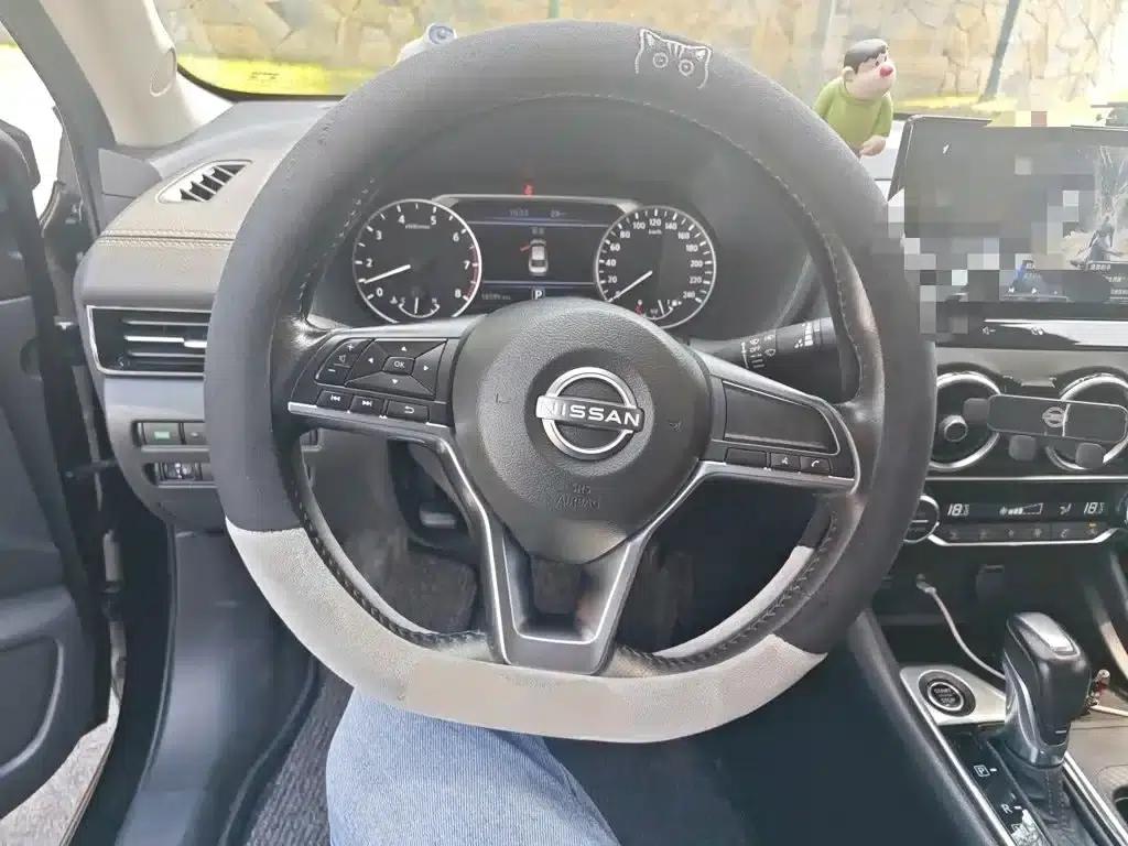 Nissan Sylphy 2023 1.6L CVT Enjoy Edition — миниатюра 3