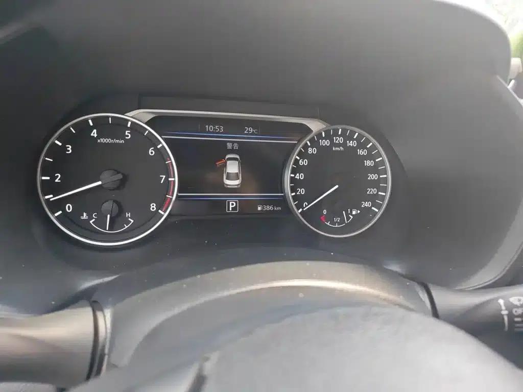 Nissan Sylphy 2023 1.6L CVT Enjoy Edition — миниатюра 4