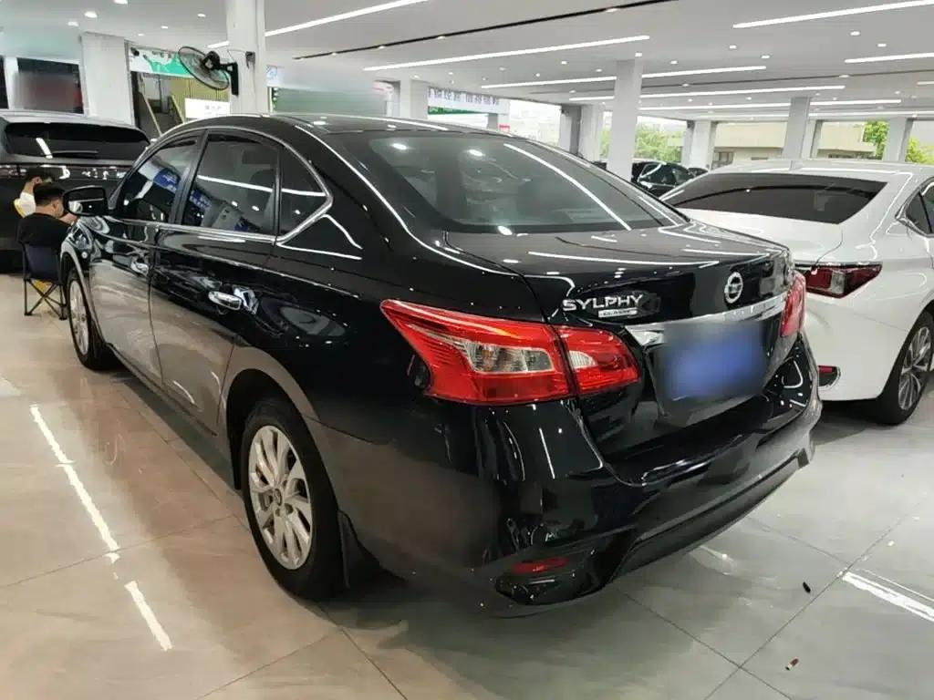 Nissan Sylphy 2021 Classic 1.6XL CVT Luxury Edition — миниатюра 5