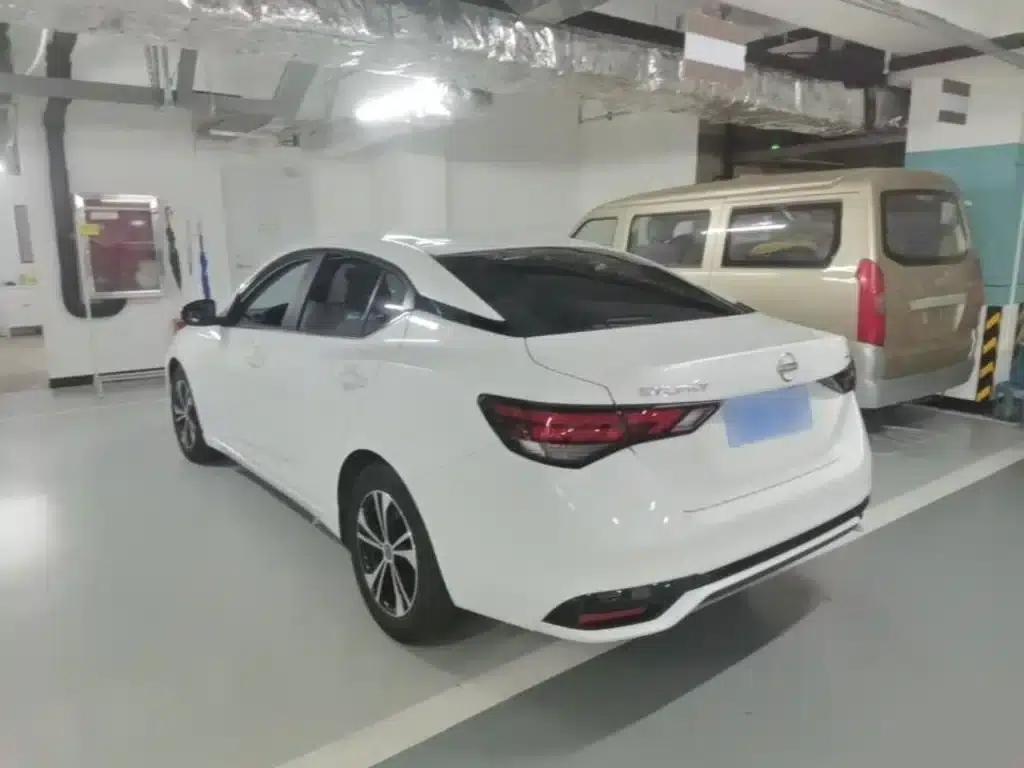 Nissan Sylphy 2023 1.6L CVT Smart Driving Edition — миниатюра 5