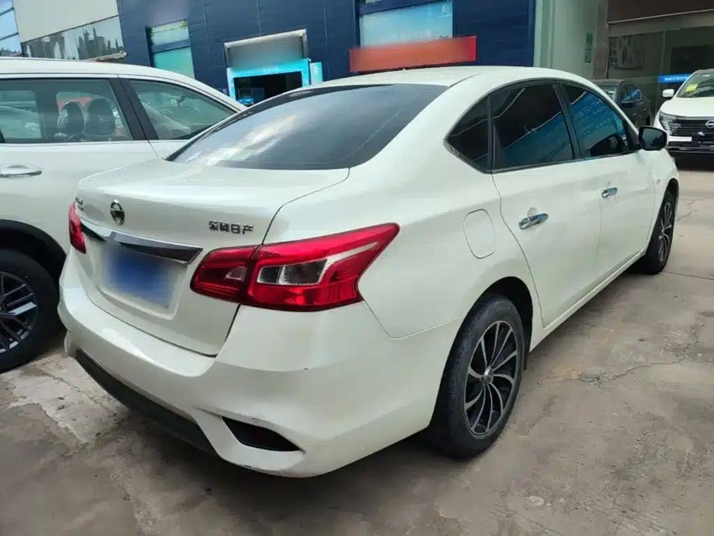 Nissan Sylphy 2019 Classic 1.6XE CVT Comfort Edition — миниатюра 7