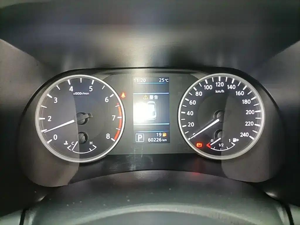 Nissan Sylphy 2022 1.6L XL CVT Enjoy Edition — миниатюра 12