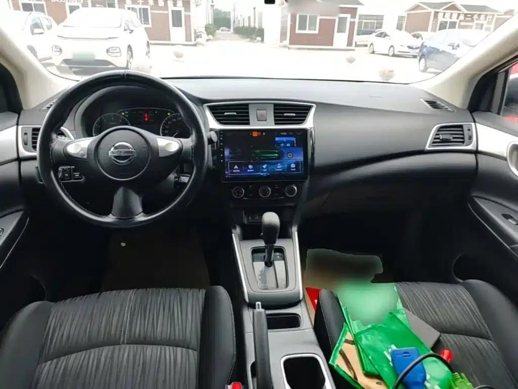 Nissan Sylphy 2019 Classic 1.6XE CVT Comfort Edition — миниатюра 10