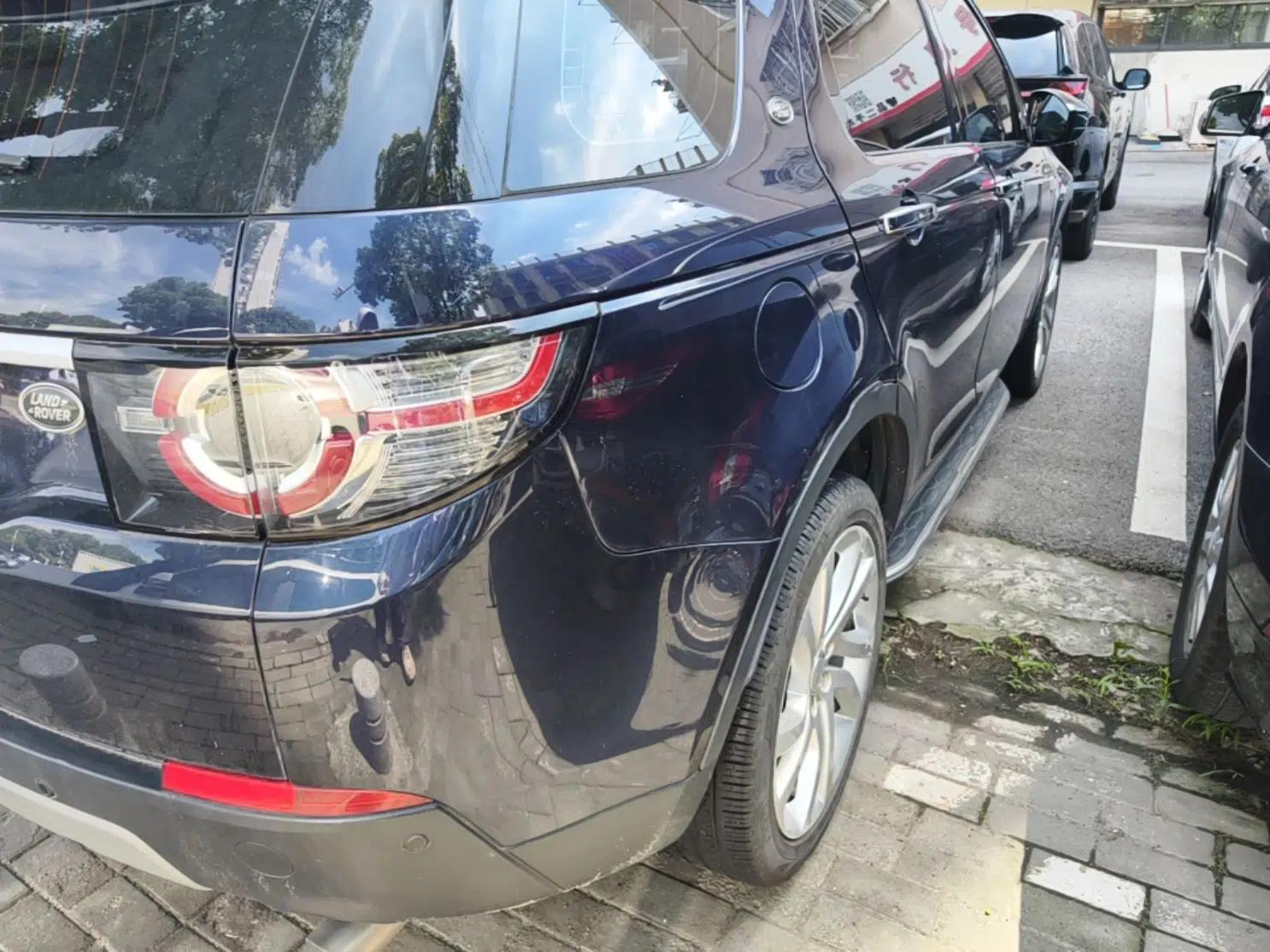 Land Rover Discovery Sport 2015 2.0T HSE LUXURY — миниатюра 9