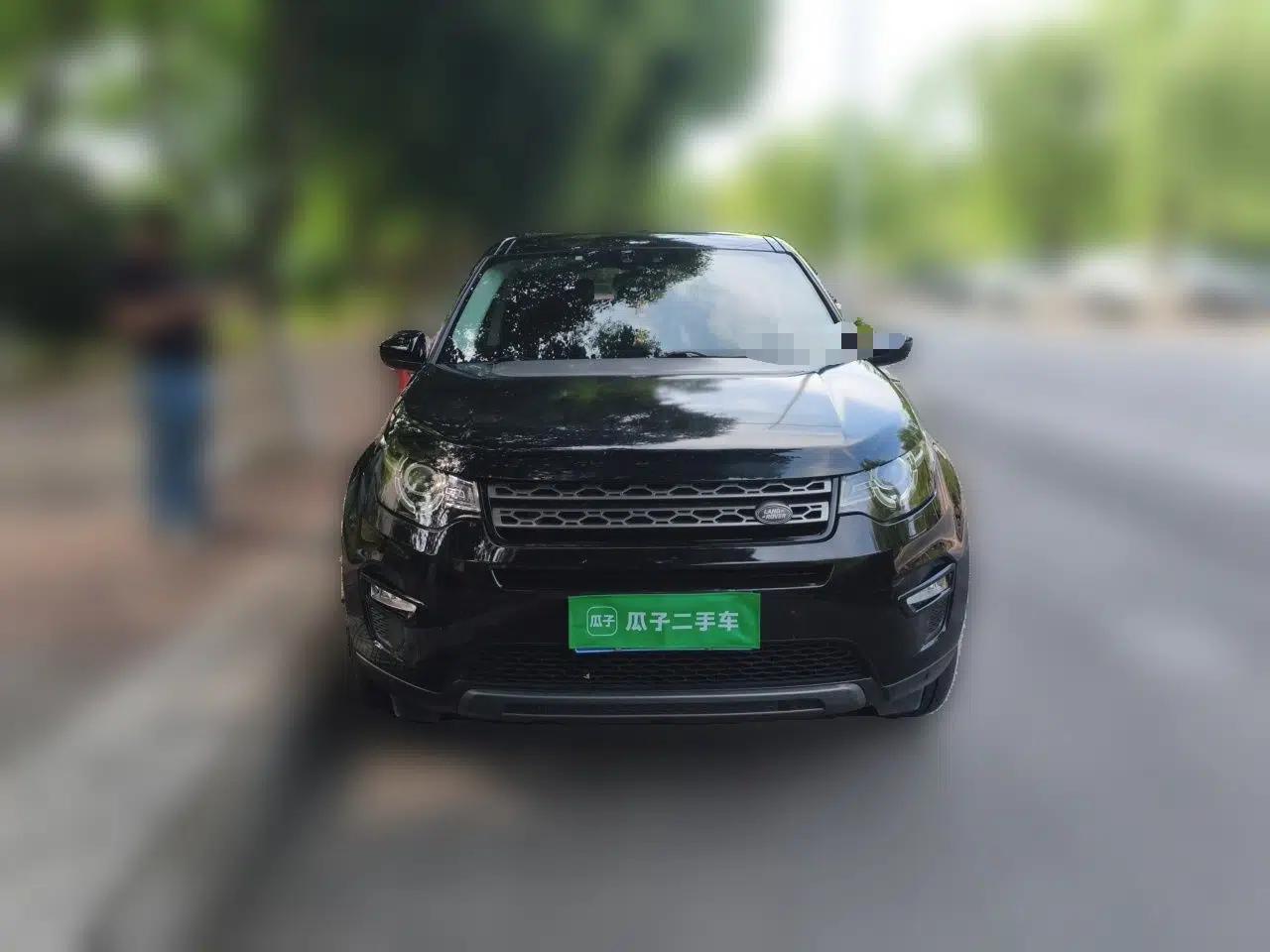 Land Rover Discovery Sport 2019 240 PS SE Version China V Standard — миниатюра 2