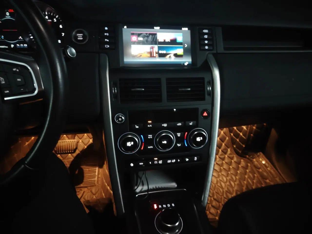 Land Rover Discovery Sport 2018 240 PS HSE Version — миниатюра 13