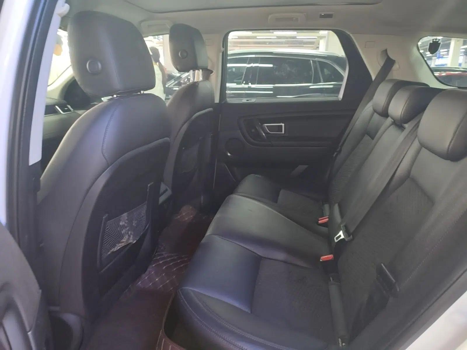 Land Rover Discovery Sport 2019 240 PS PURE Edition China V Standard — миниатюра 20