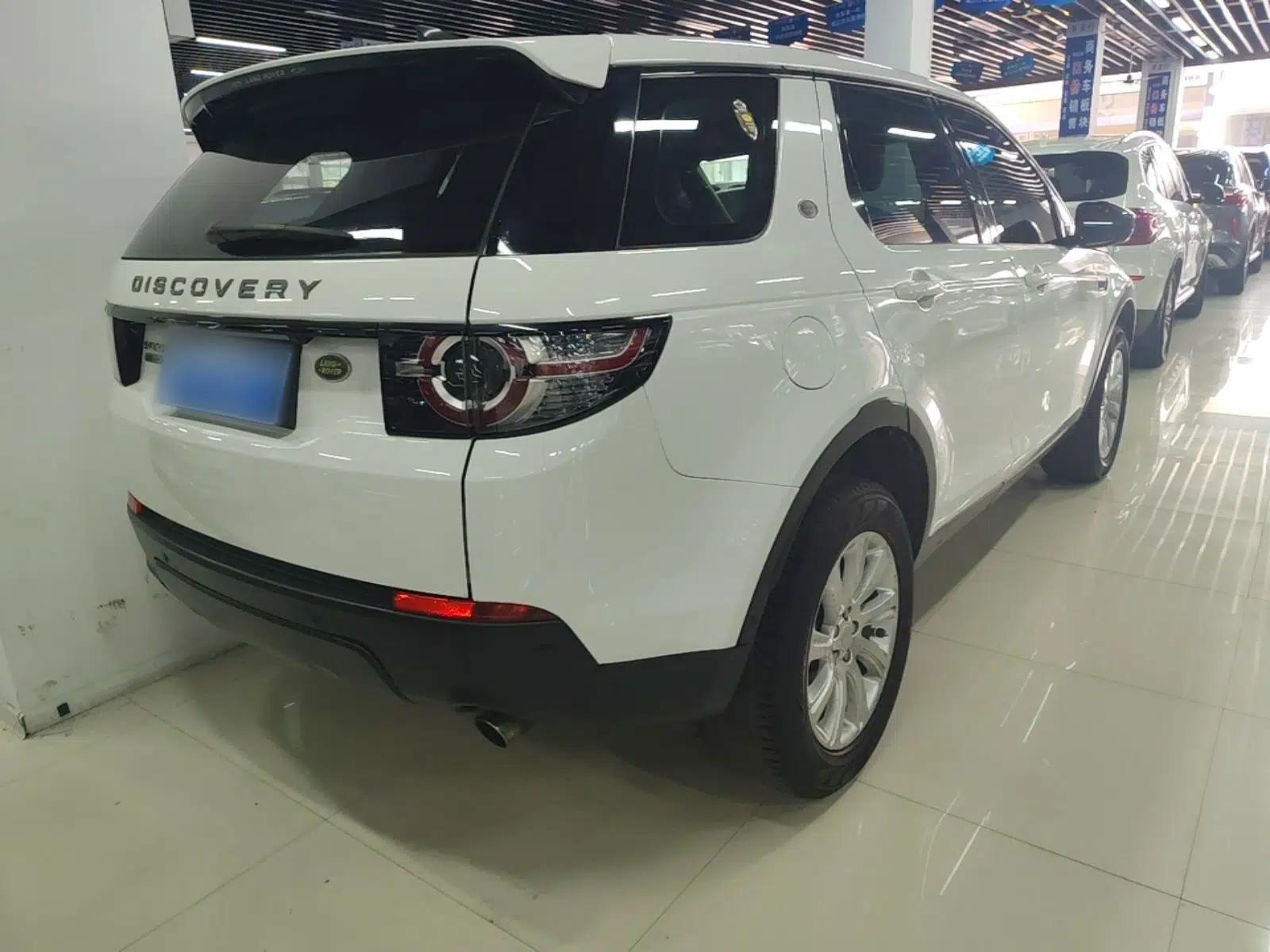 Land Rover Discovery Sport 2019 240 PS PURE Edition China V Standard — миниатюра 6
