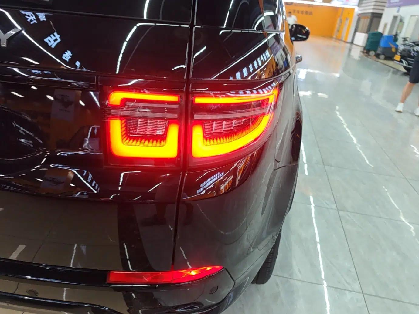 Land Rover Discovery Sport 2021 249 PS R-Dynamic SE Performance Tech Edition 5 Seats — миниатюра 9