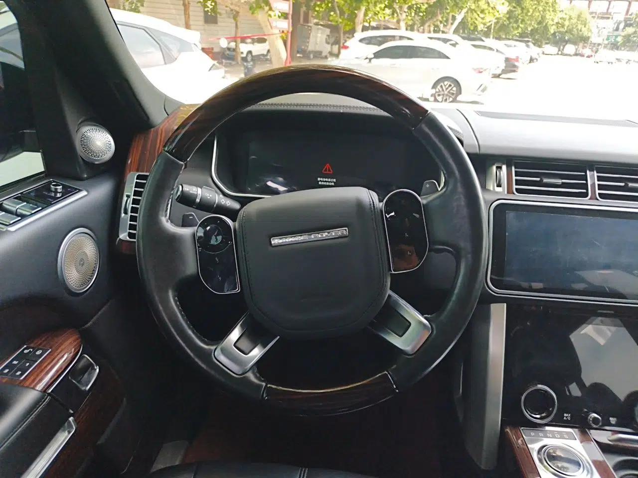 Land Rover Range Vogue 2016 3.0T Gasoline HSE U.S. Specification — миниатюра 10