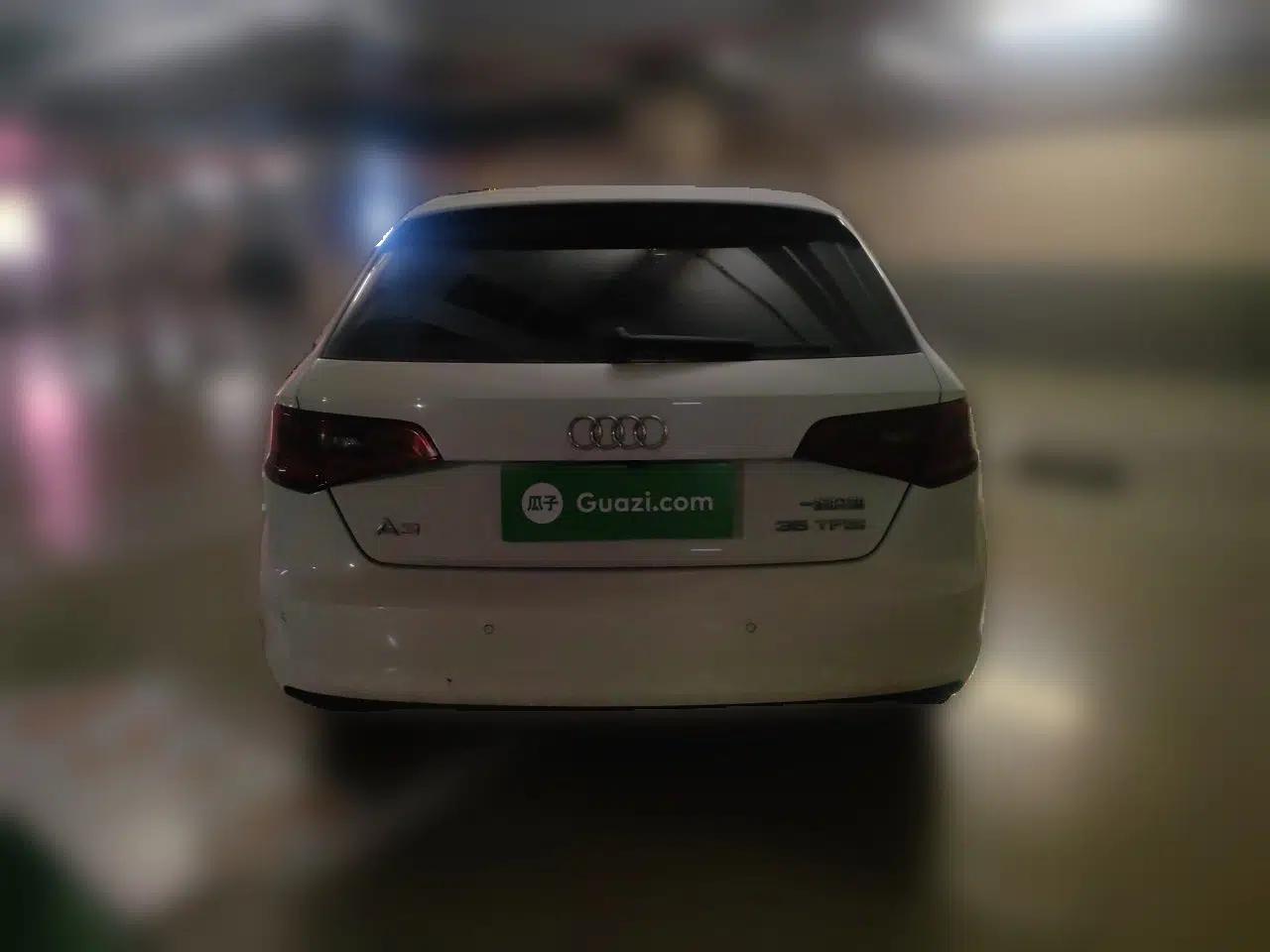 Audi A3 2014 Sportback 35 TFSI Automatic Style Edition — миниатюра 5