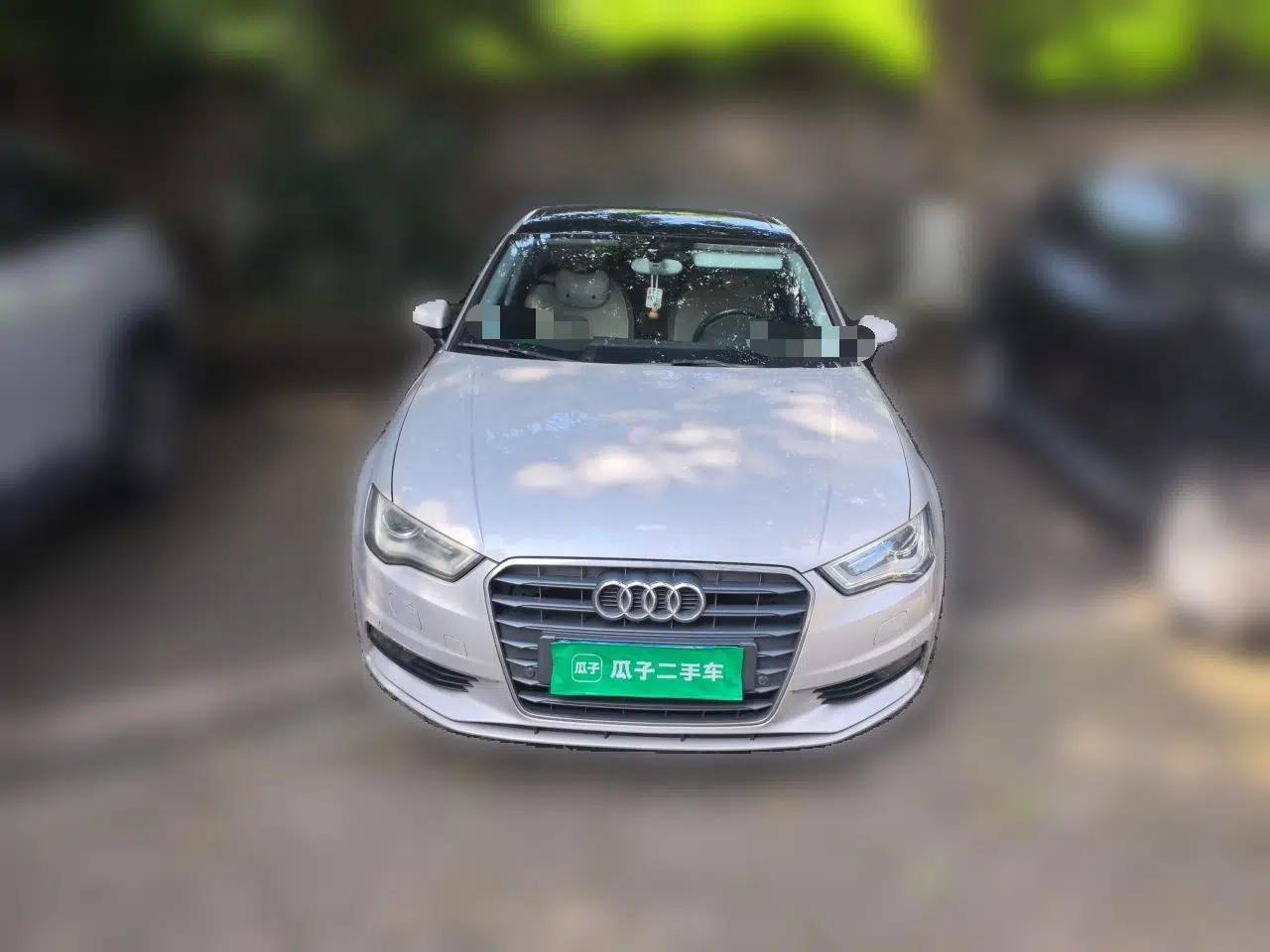 Audi A3 2014 Limousine 35 TFSI Automatic Fashion Model — миниатюра 2