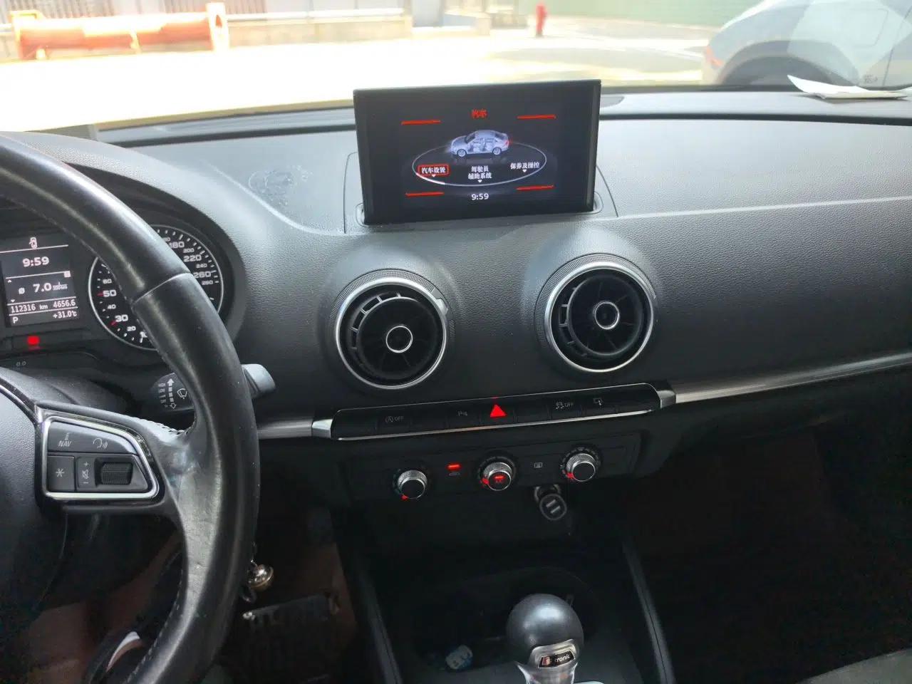 Audi A3 2014 Limousine 35 TFSI Automatic Fashion Model — миниатюра 13