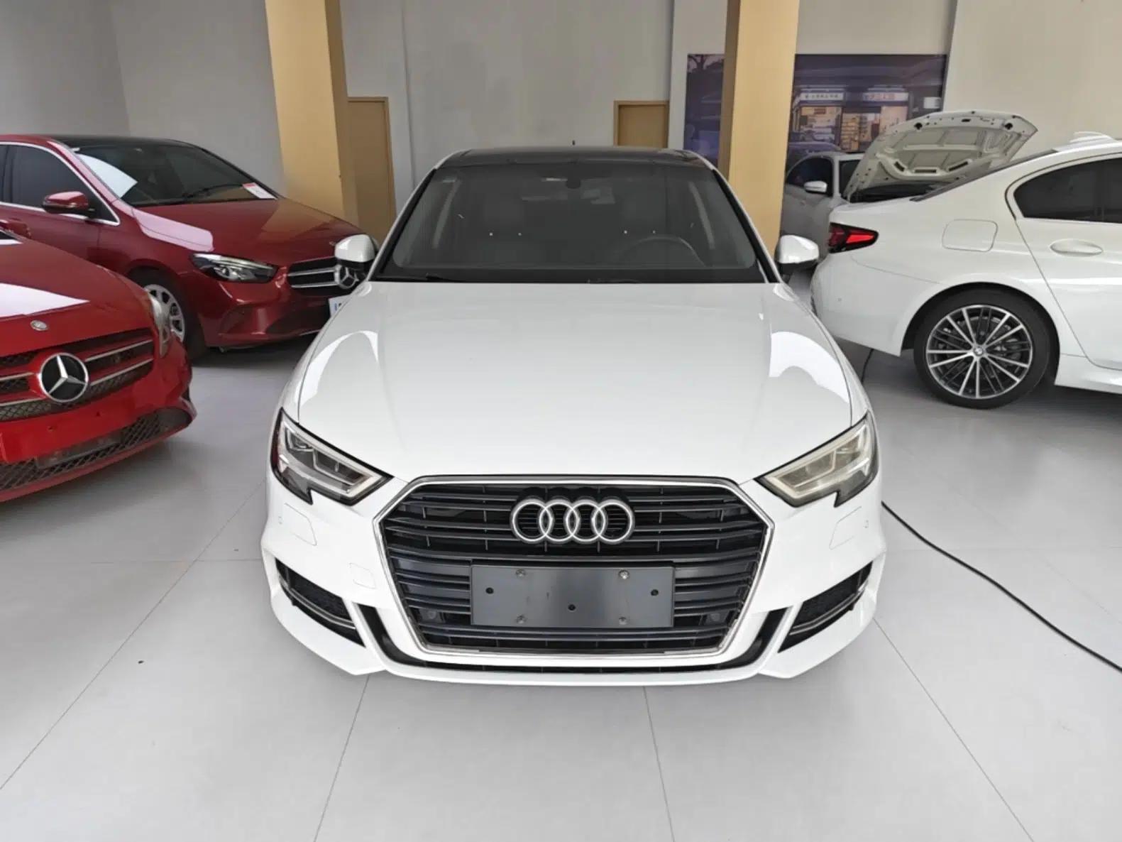 Audi A3 2019 Sportback 35 TFSI Fashion Edition China VI Emission Standard — миниатюра 2