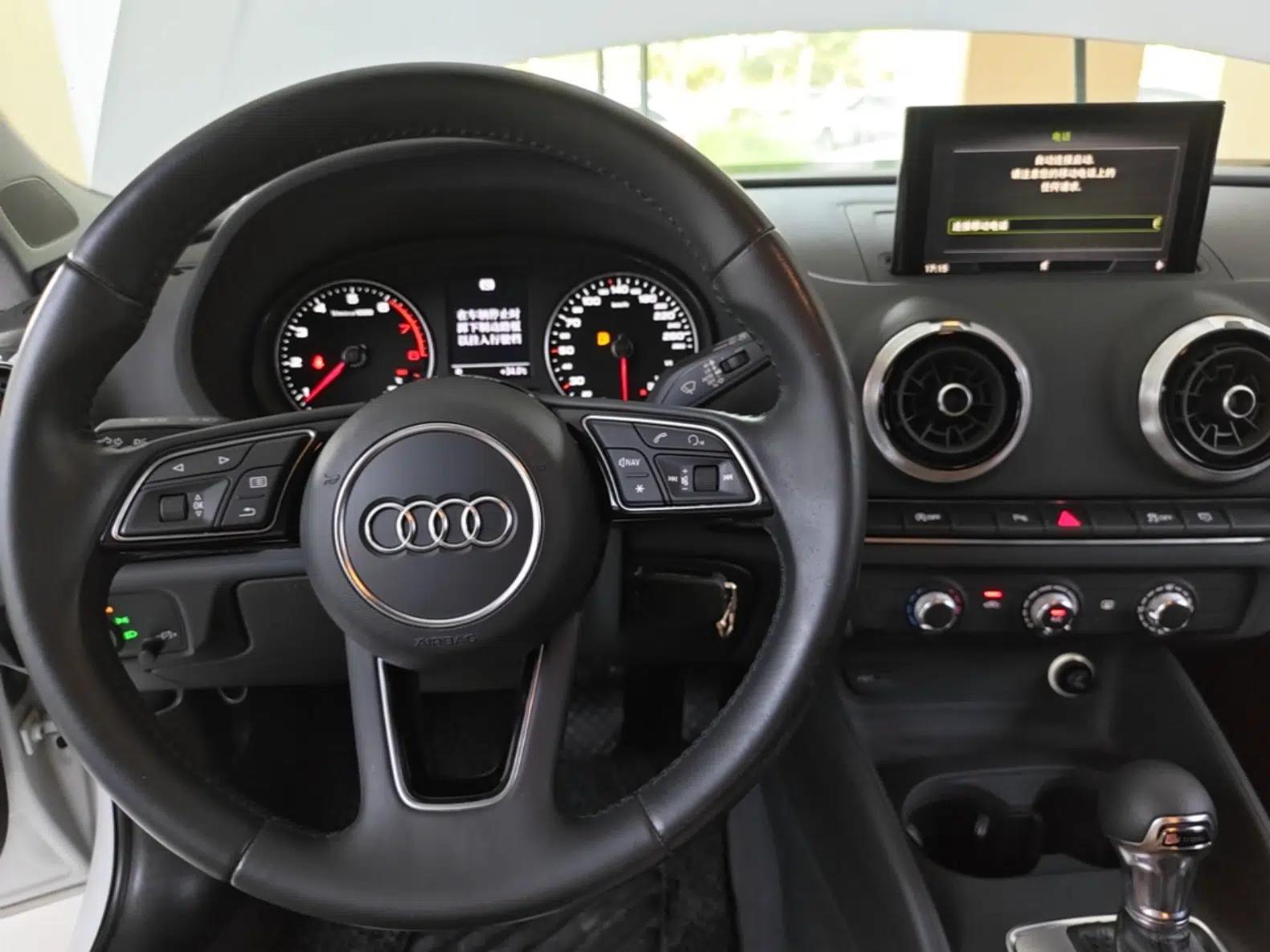 Audi A3 2019 Sportback 35 TFSI Fashion Edition China VI Emission Standard — миниатюра 12