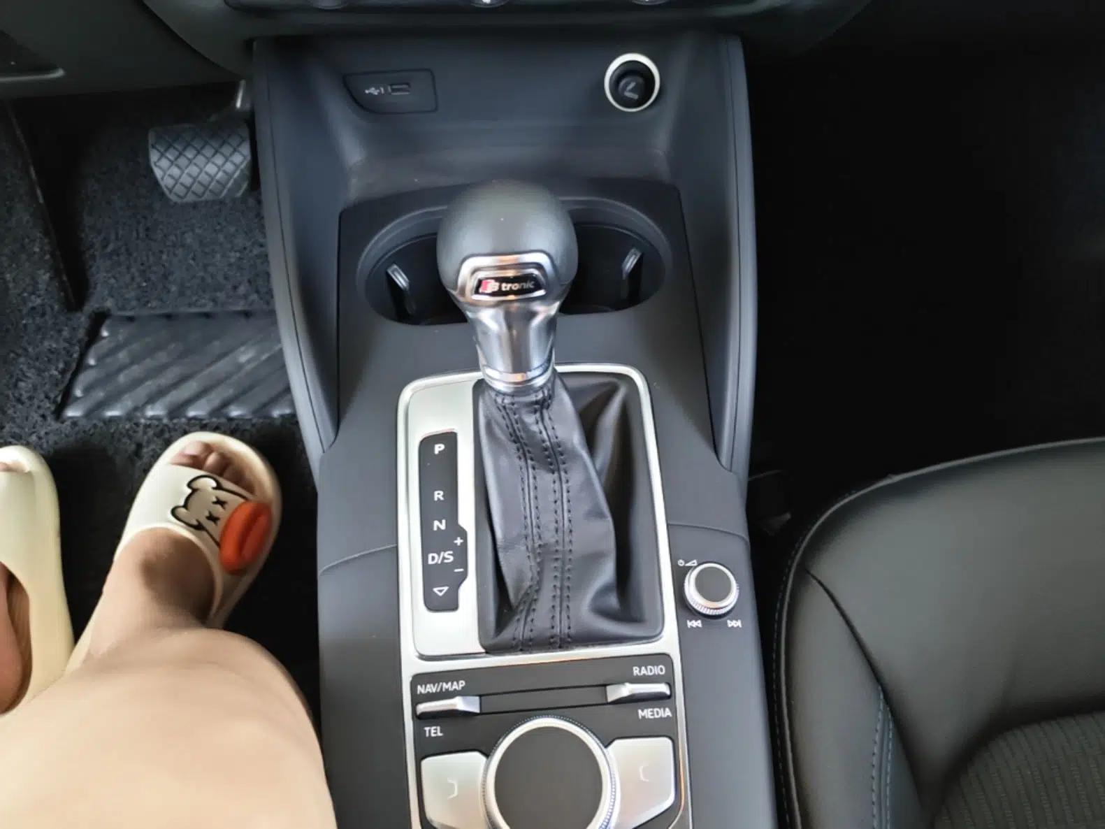Audi A3 2019 Sportback 35 TFSI Fashion Edition China VI Emission Standard — миниатюра 16