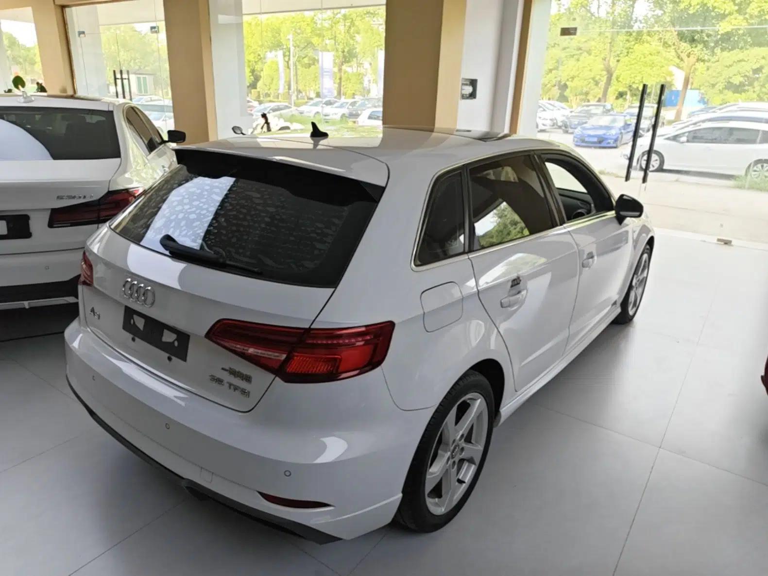Audi A3 2019 Sportback 35 TFSI Fashion Edition China VI Emission Standard — миниатюра 6