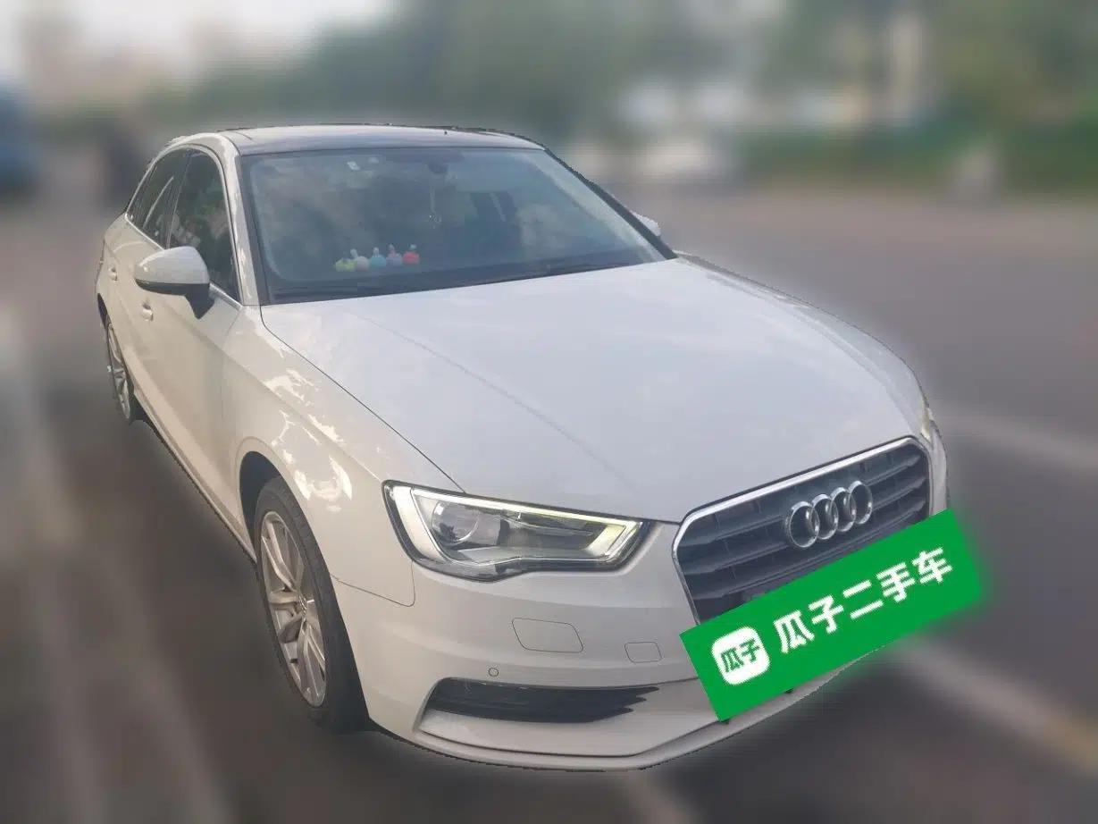 Audi A3 2015 Limousine 35 TFSI Millionth Anniversary Comfort Model — миниатюра 3