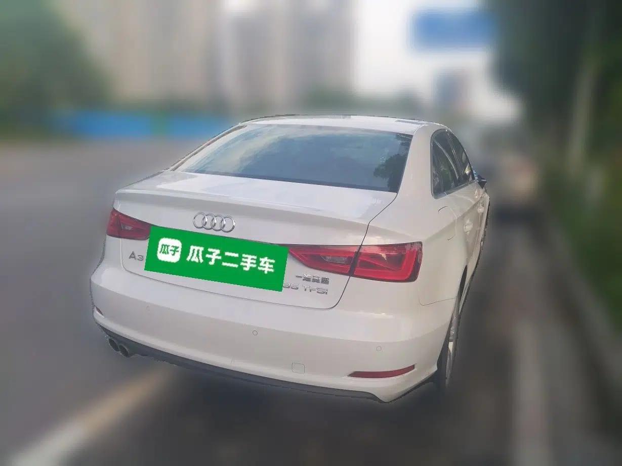 Audi A3 2015 Limousine 35 TFSI Millionth Anniversary Comfort Model — миниатюра 6