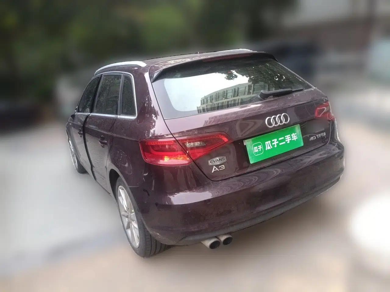 Audi A3 2015 Sportback 40 TFSI Automatic Comfort Model — миниатюра 4