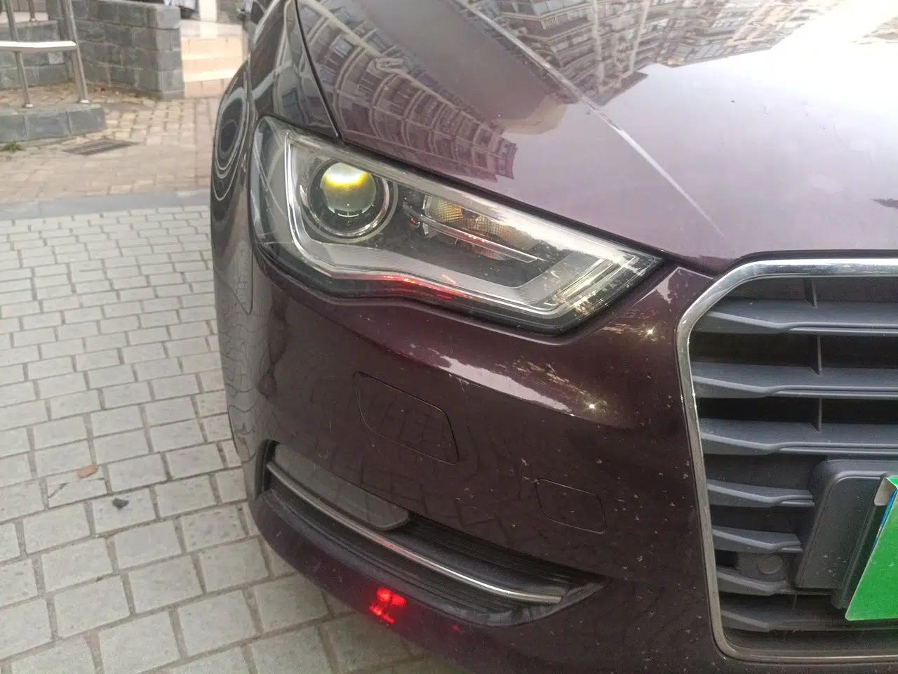 Audi A3 2015 Sportback 40 TFSI Automatic Comfort Model — миниатюра 7