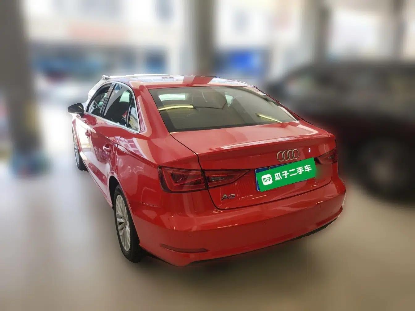 Audi A3 2015 Limousine 35 TFSI Millionth Anniversary Intelligent Leading Model — миниатюра 4