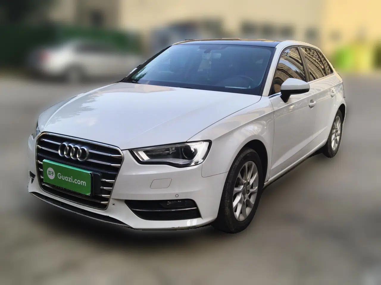 Audi A3 2015 Sportback 35 TFSI Millionth Anniversary Intelligent Leading Model — миниатюра 1